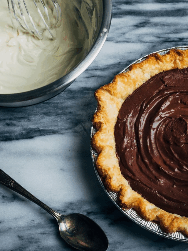 Mom-Mom Kolar’s Chocolate Rum Pie