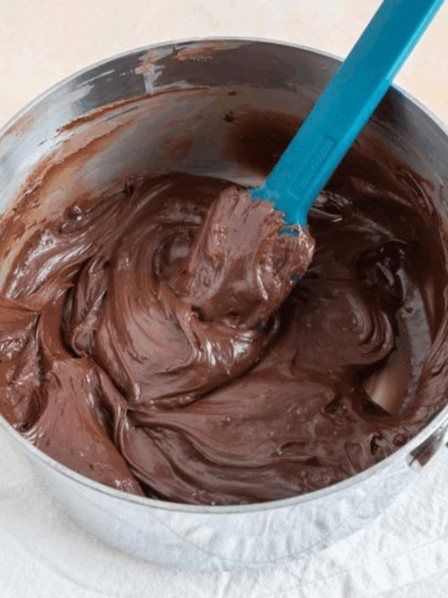 How to Make Canned Frosting Taste Homemade